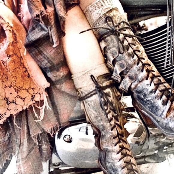 Bed Stu Fiona Cobbler Series Buckled Heeled Moto Boot In Pewter Black Size 6 - Picture 2 of 15